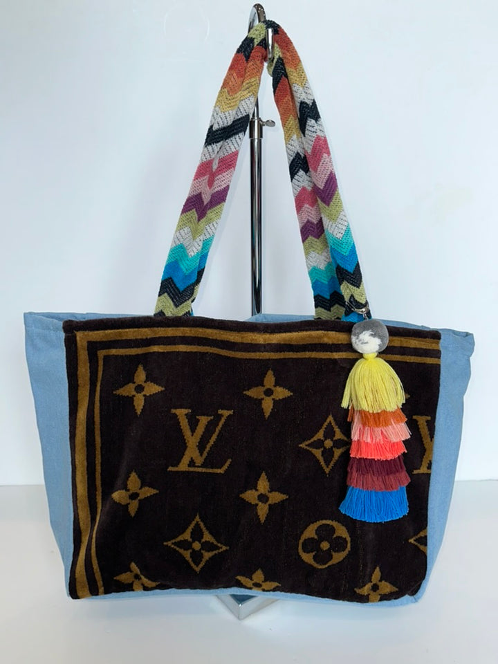 Large Custom D Tote