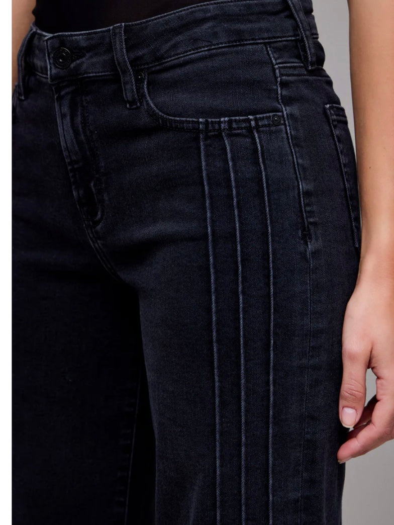 Happi Mid Rise Comfort Flare