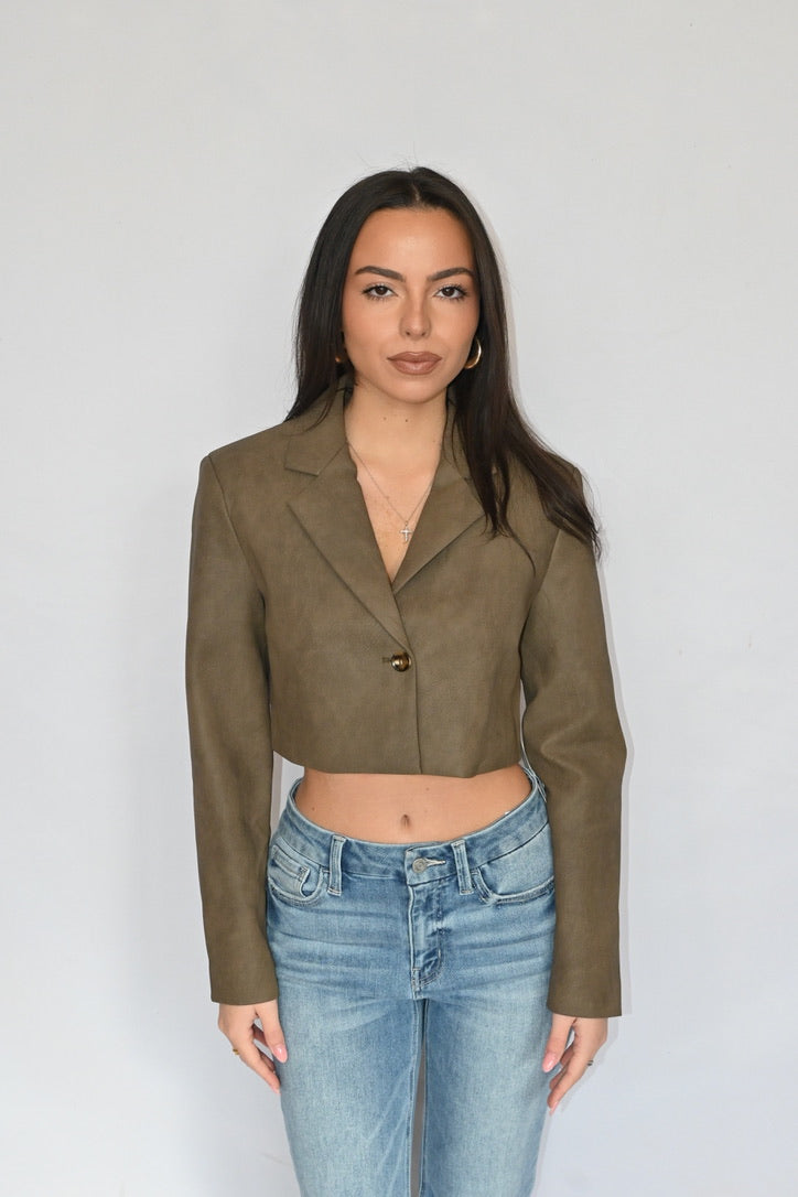 Cari Cropped Blazer