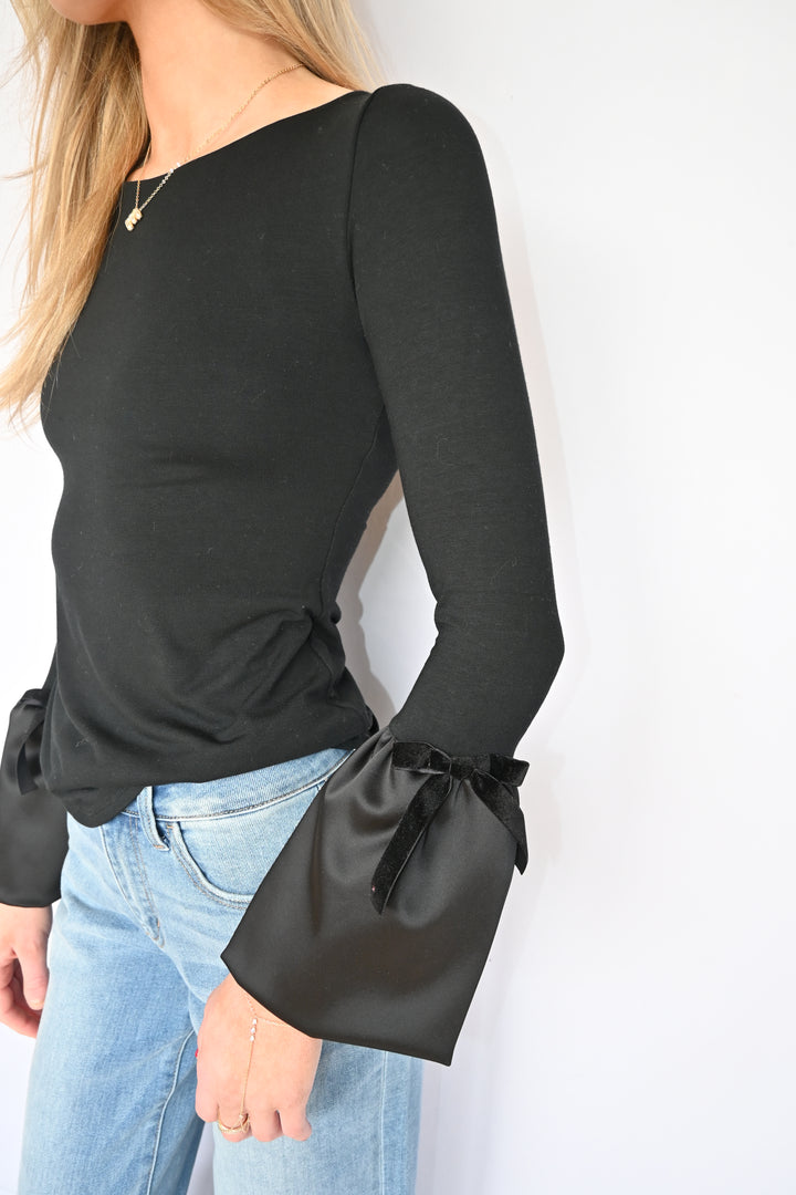 Jane Bell Sleeve Top