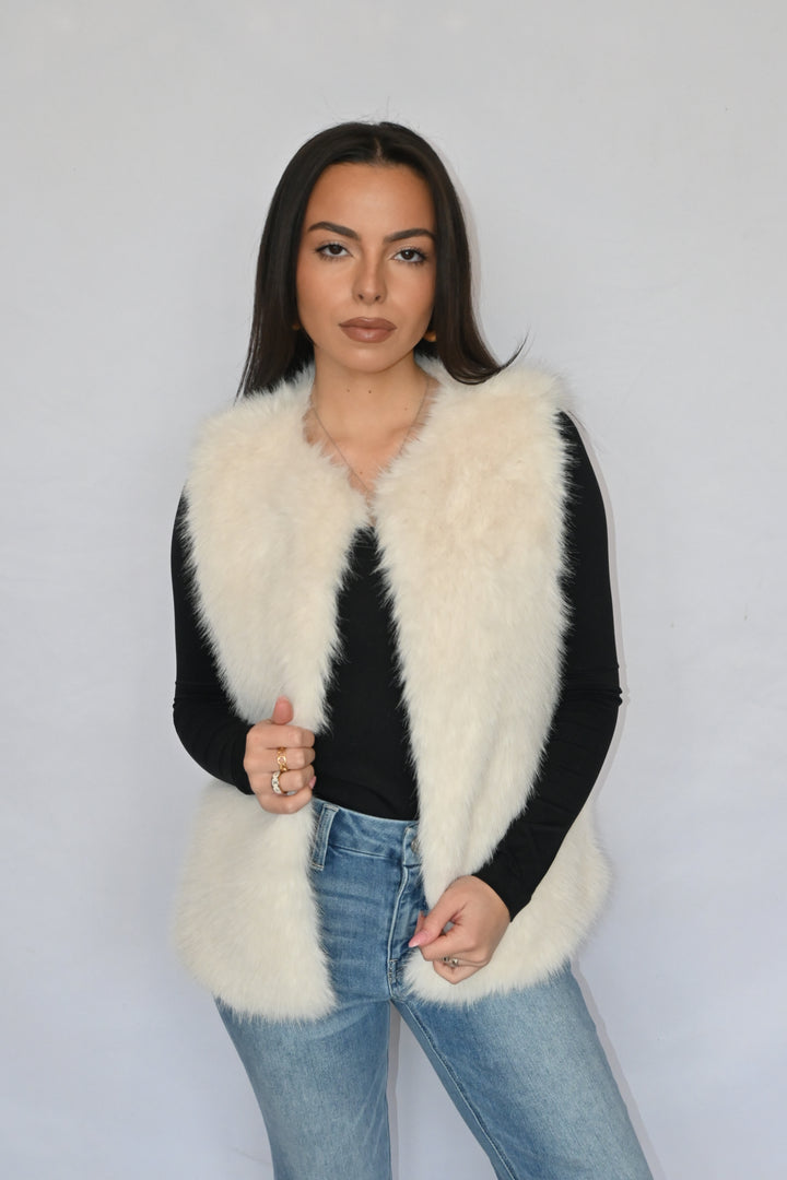 AVA FAUX FUR VEST