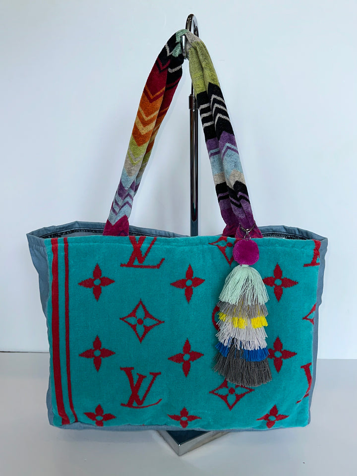 Large Custom D Tote