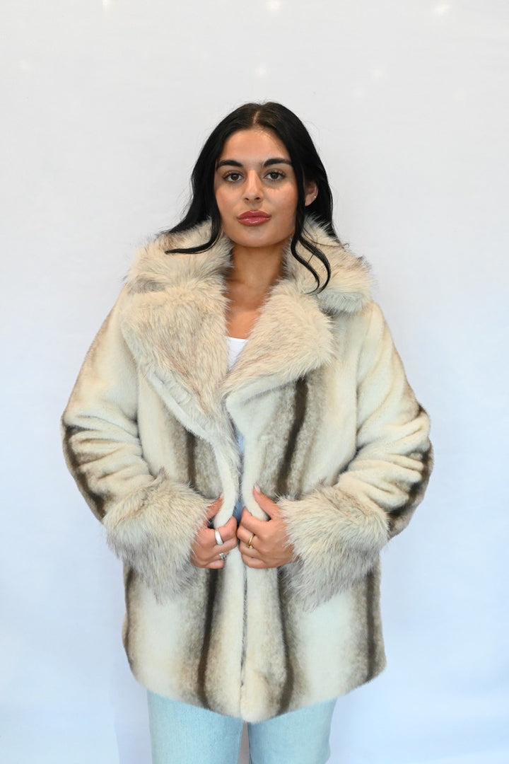 CARMELINA COAT