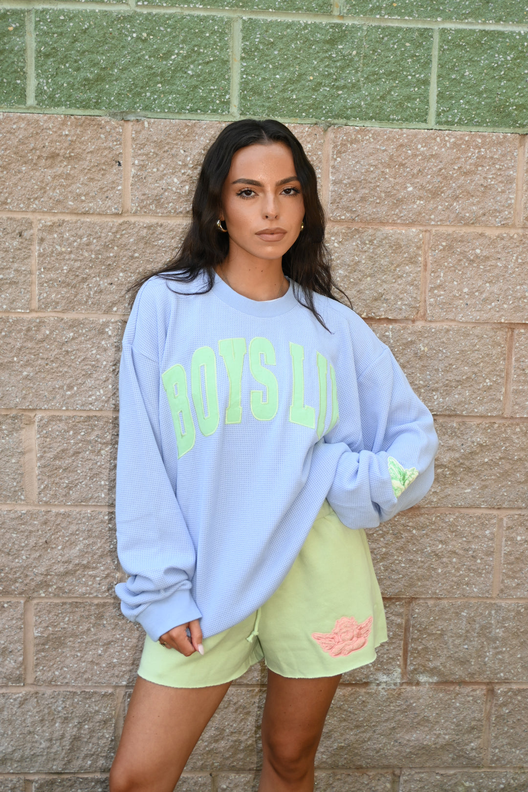 LILAC RAZZLE DAZZLE V4 KARA CREWNECK