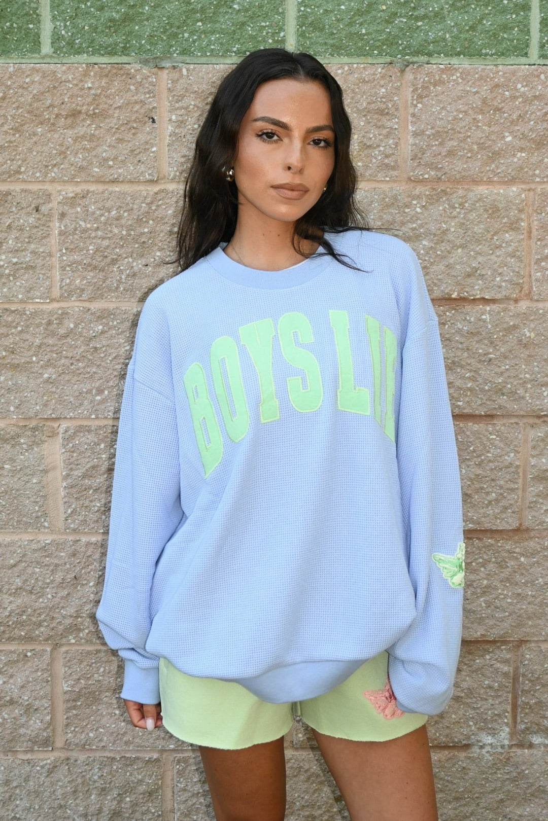 LILAC RAZZLE DAZZLE V4 KARA CREWNECK