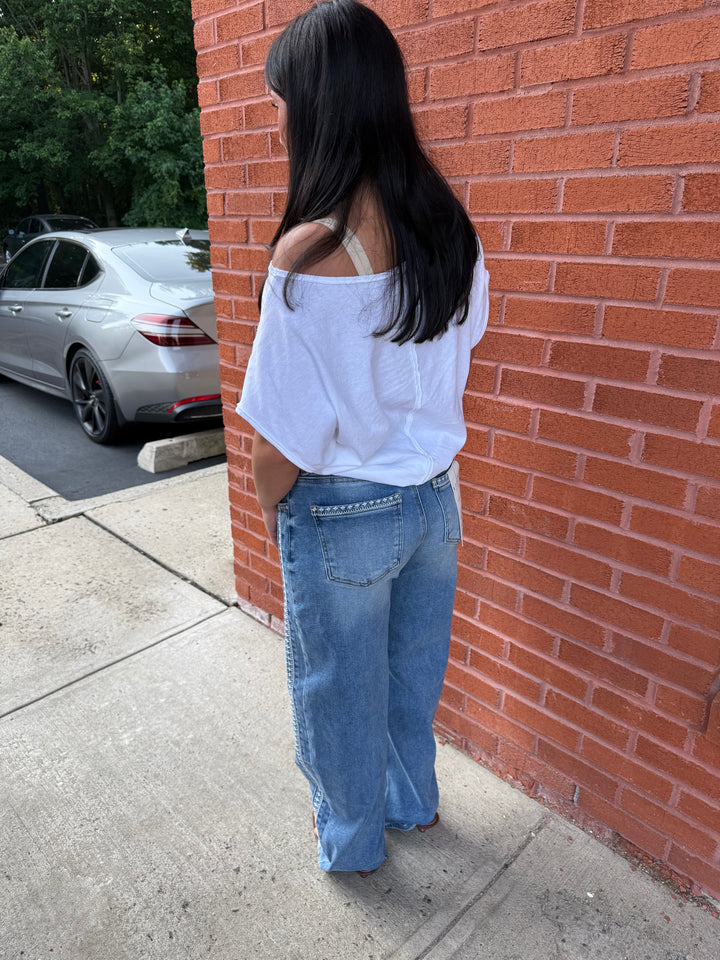 Ellesa Embroidered Crop Jeans