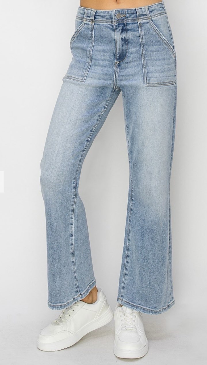 Patch Pocket Ankle Jeans