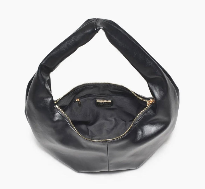Sara Hobo