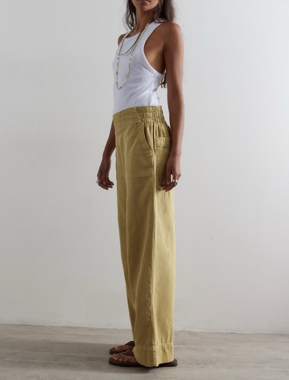 BREEZY DENIM PULL ON