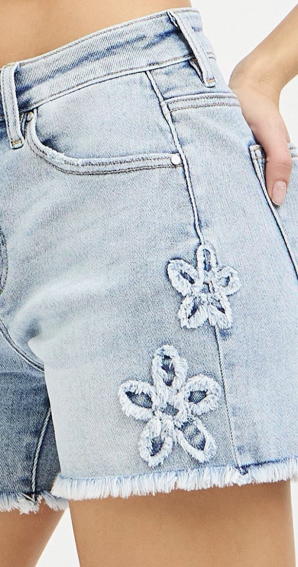 Flower Patched Denim Shorts