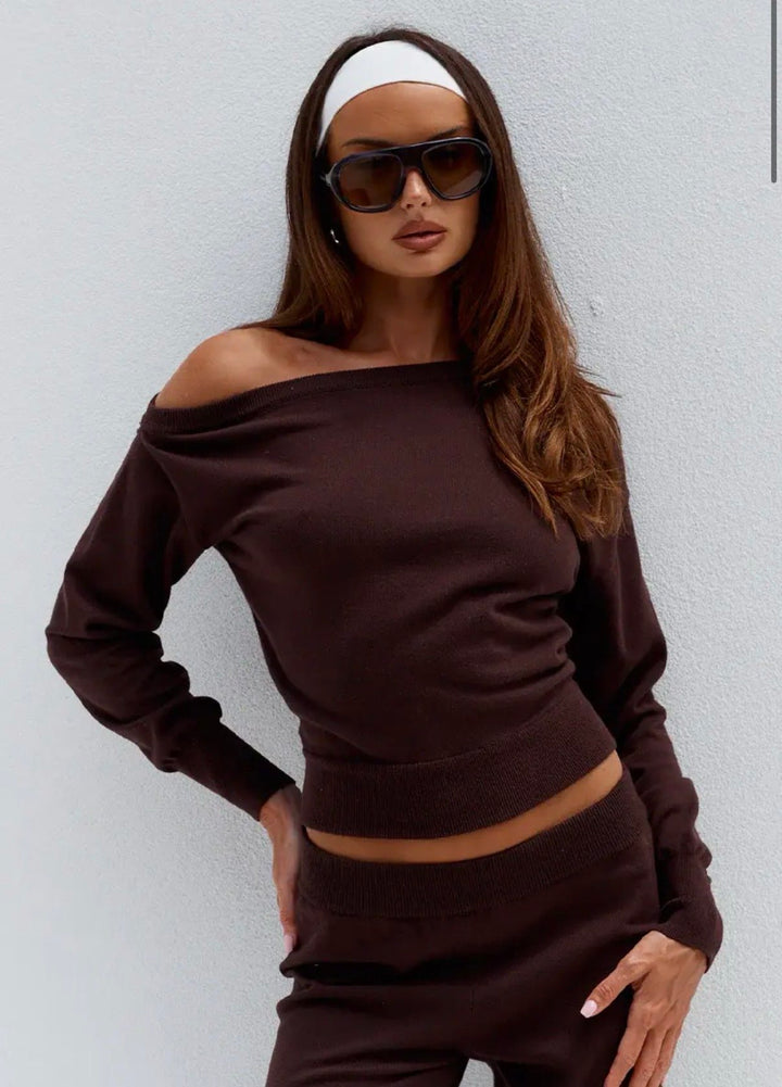 HEATHER OFF SHOULDER KNIT TOP