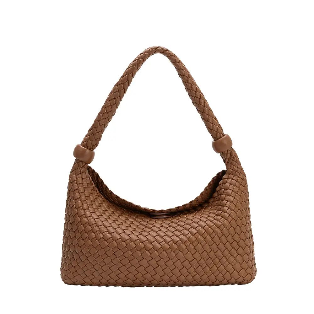 Quinn Shoulder Bag