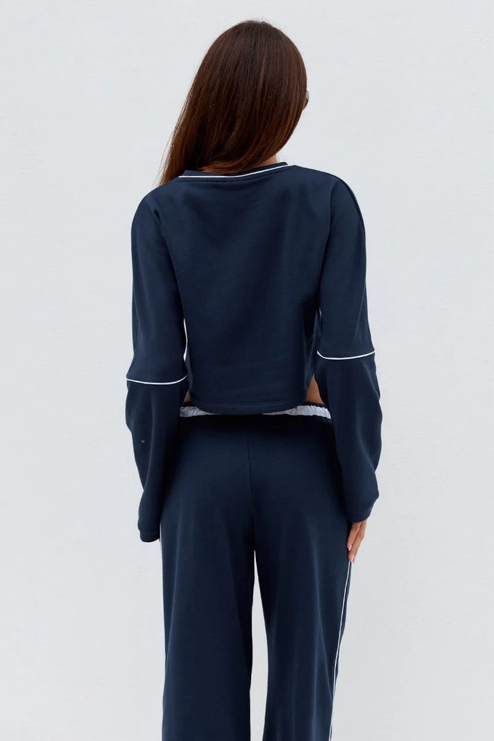 ELERI OVERSIZE LONG SLEEVE CROP TOP