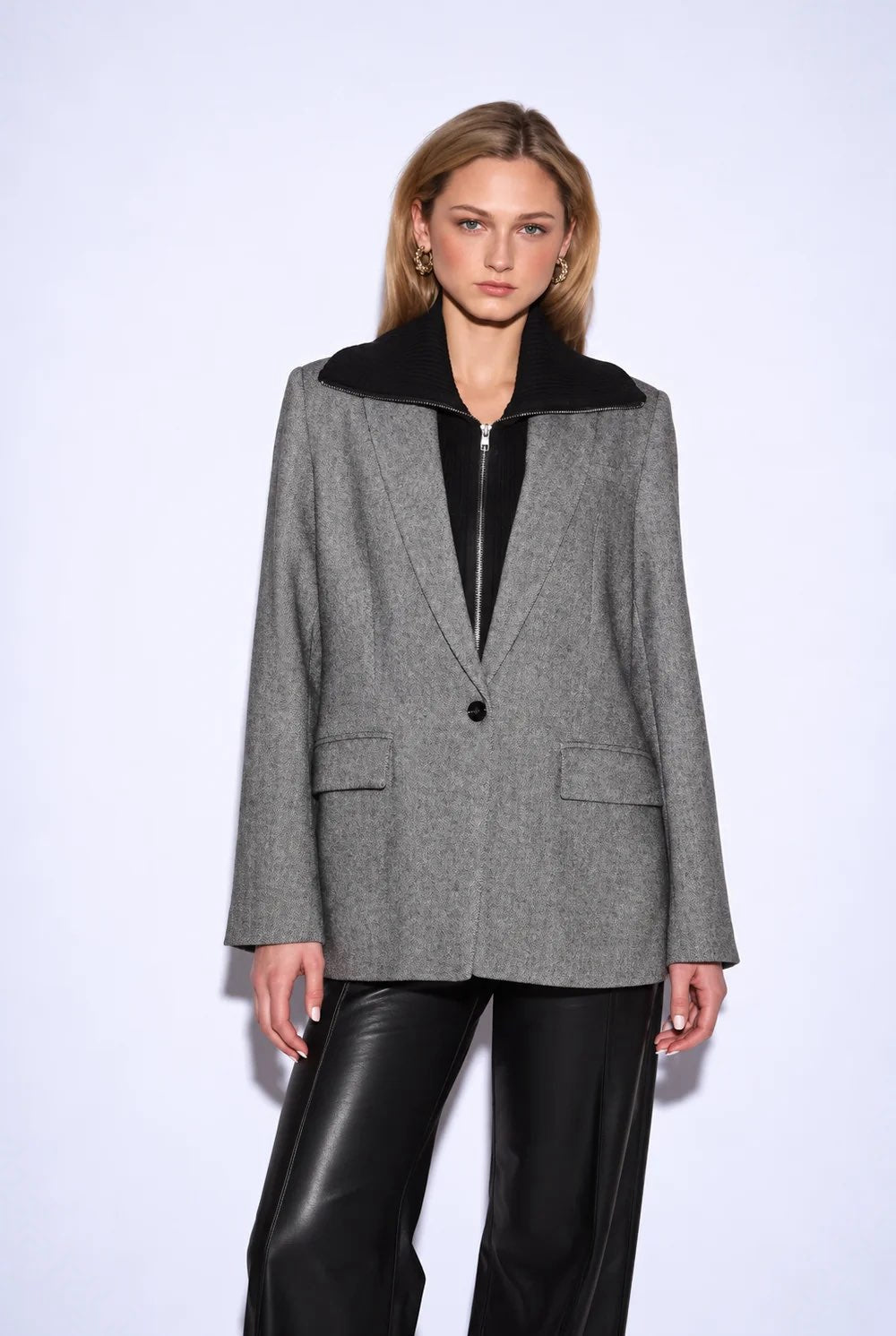 Hayes Blazer