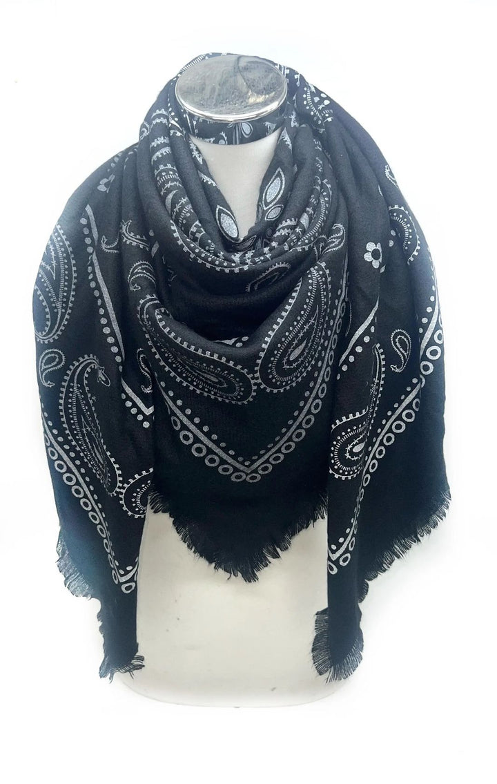 Pretty Paisley Scarf