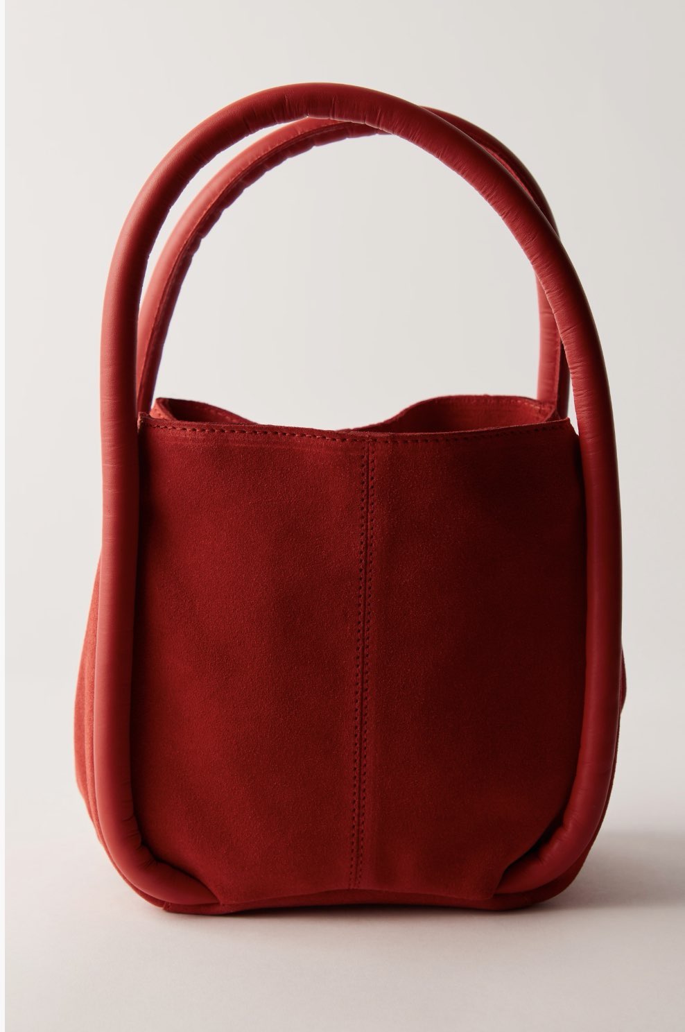 Barlow Bucket Bag