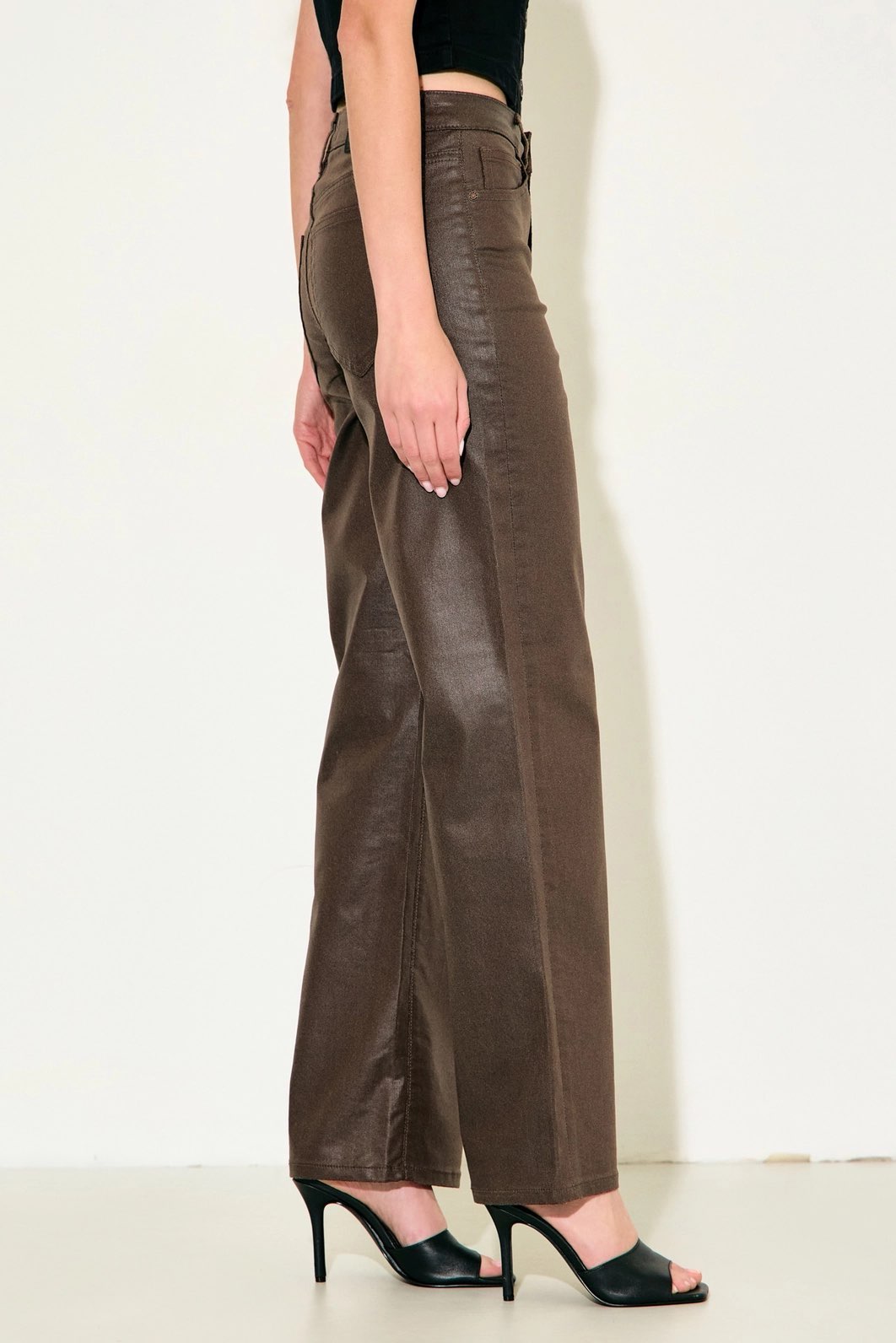 Ella Classic Straight Jean