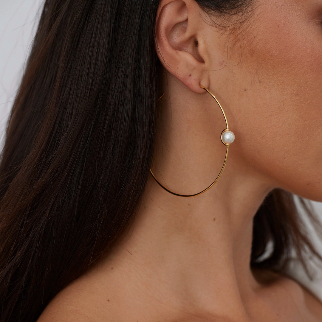 Belize Pearl Hoop