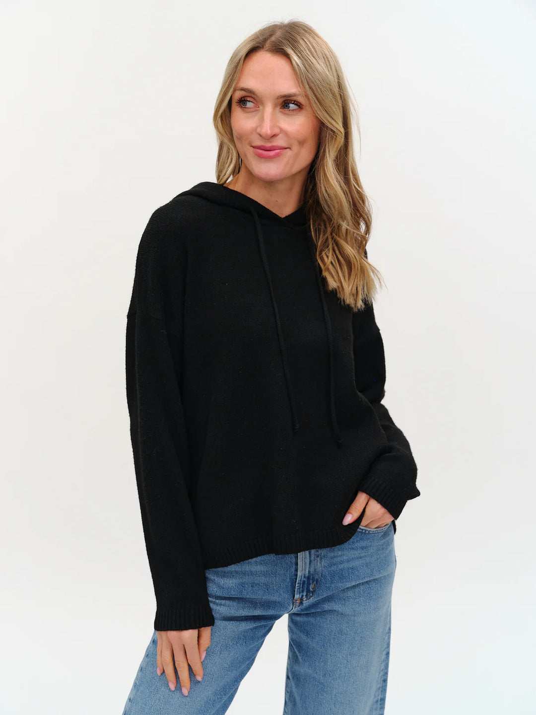 SKULL GRAPHIC HOODED SWEATER
